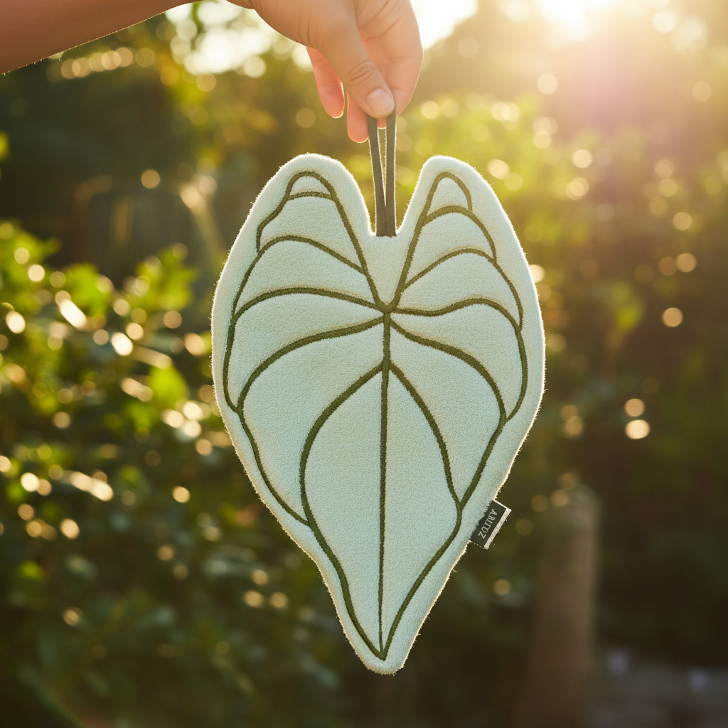 AMIUZ Decorative Hand Towel, Gift Set of 2 pack Leaf Shaped Hand Towel